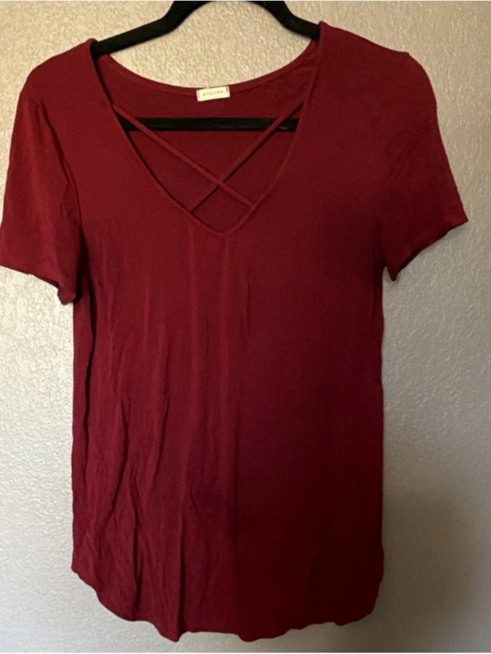 Crisscross V-Neck Short Sleeve Top - Burgundy